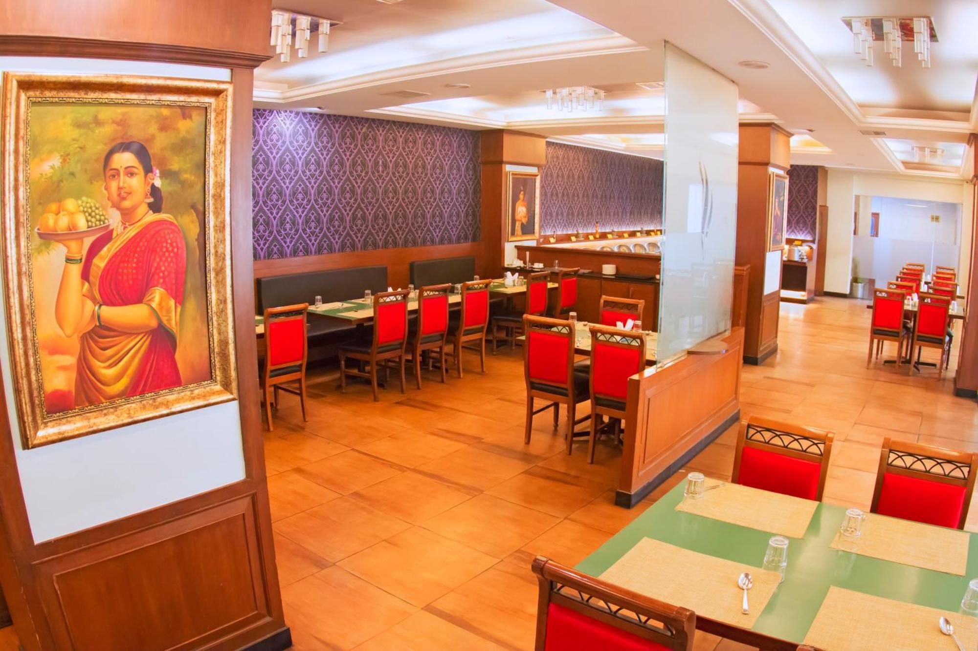 President Hotel Mysore Extérieur photo
